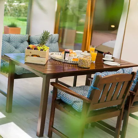 Pool Premium Apartment Vrsar Exterior photo